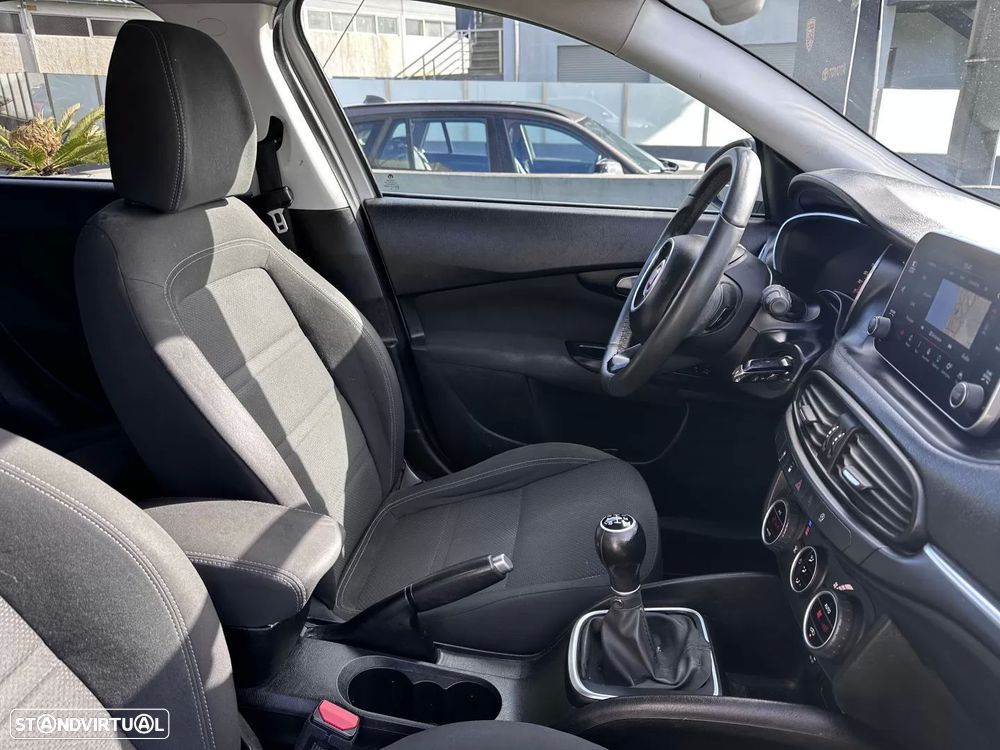 Fiat Tipo 1.3 M-Jet Lounge Tech - 38