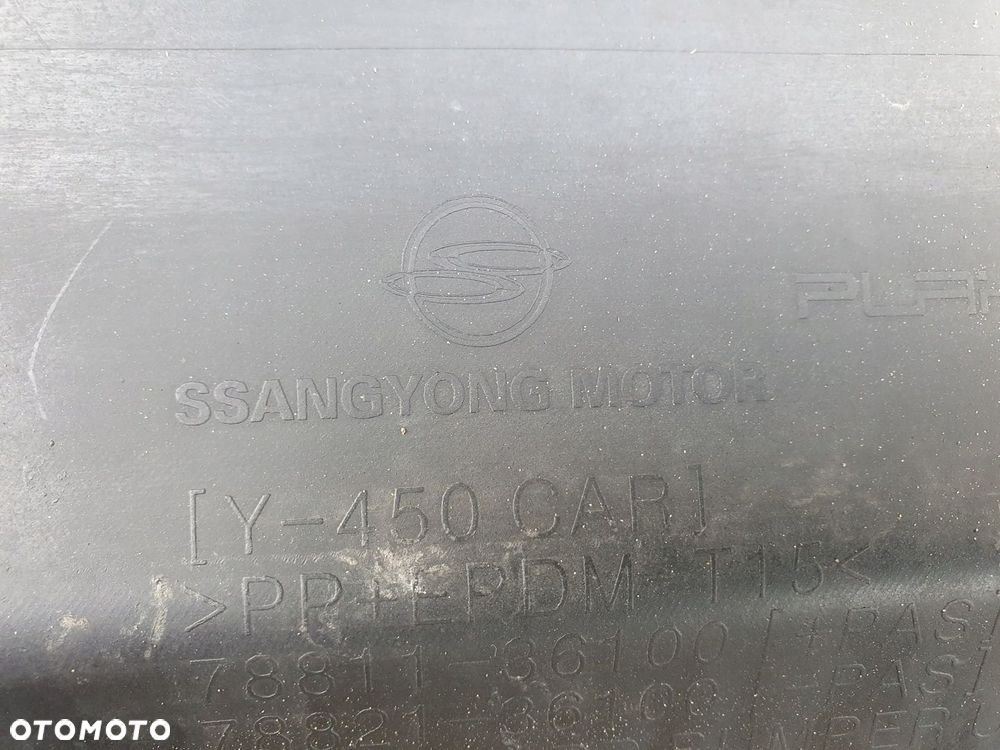 Zderzak tył tylny Ssangyong Rexton II Lift rok 20- - 11
