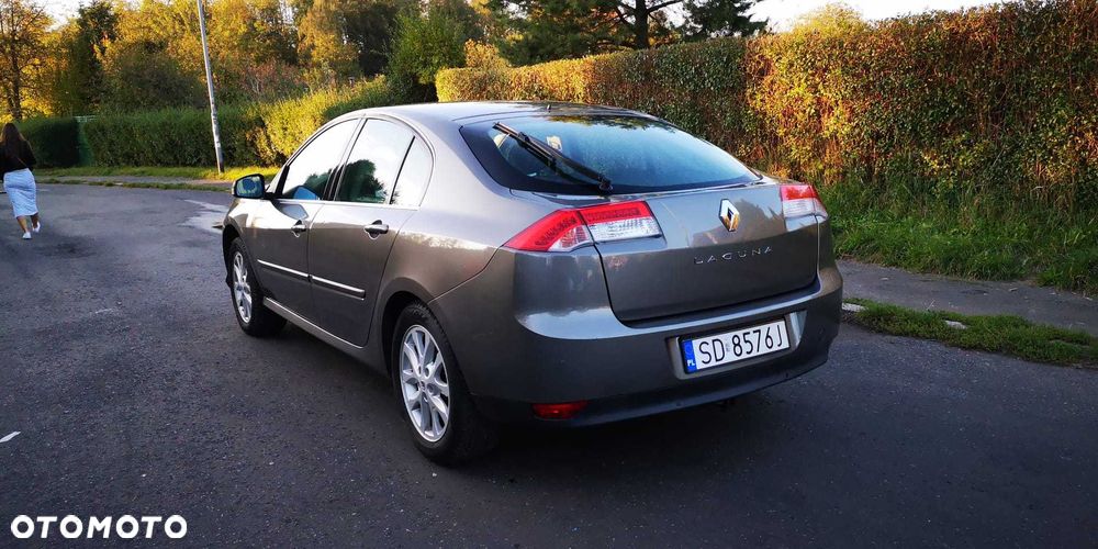 Renault Laguna - 8