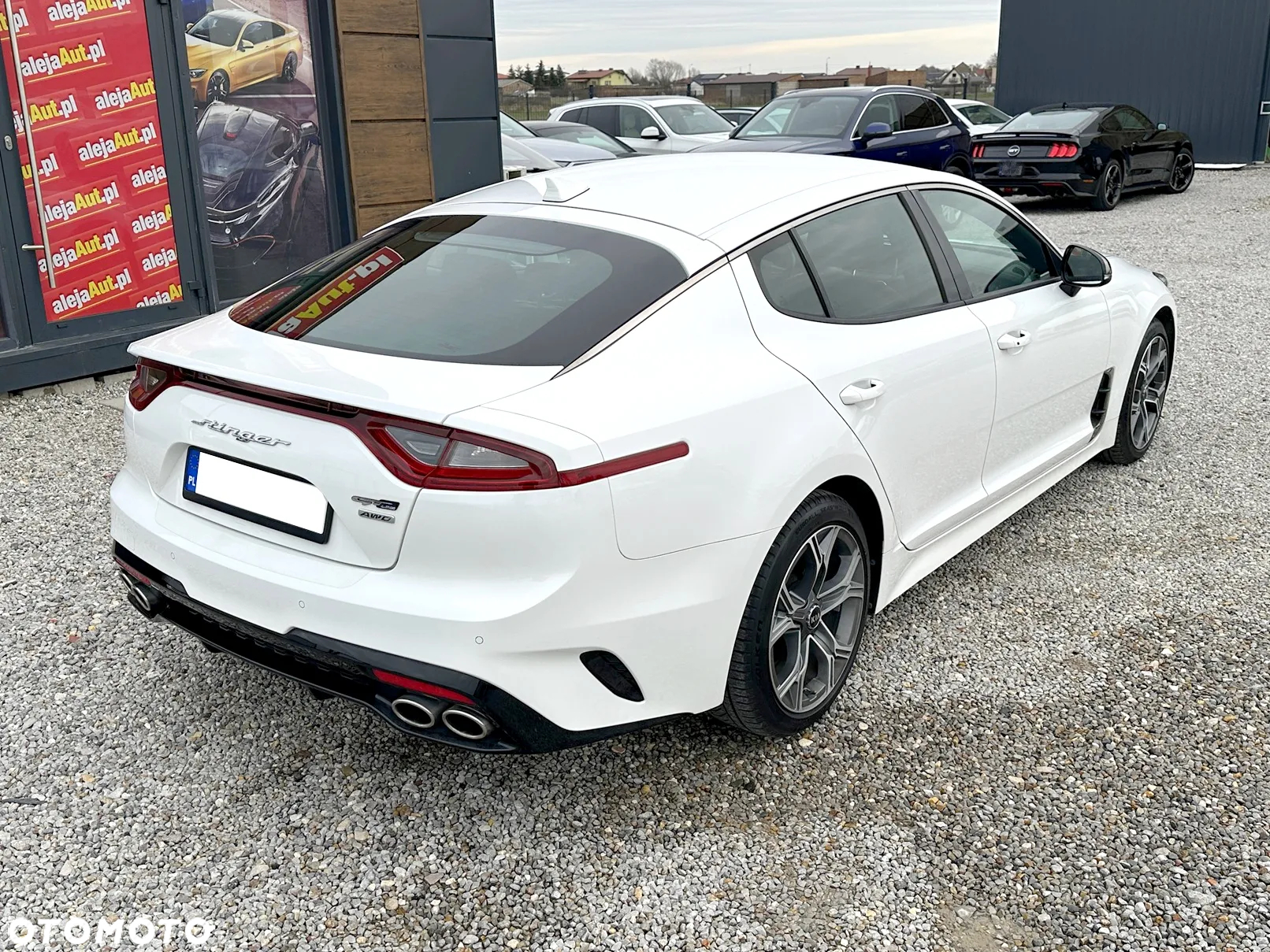 Kia Stinger 2.0 T-GDI GT Line - 4