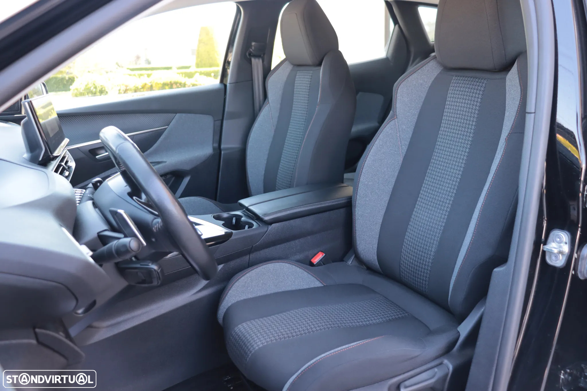 Peugeot 3008 PureTech 130 Stop & Start GPF EAT8 Active - 12
