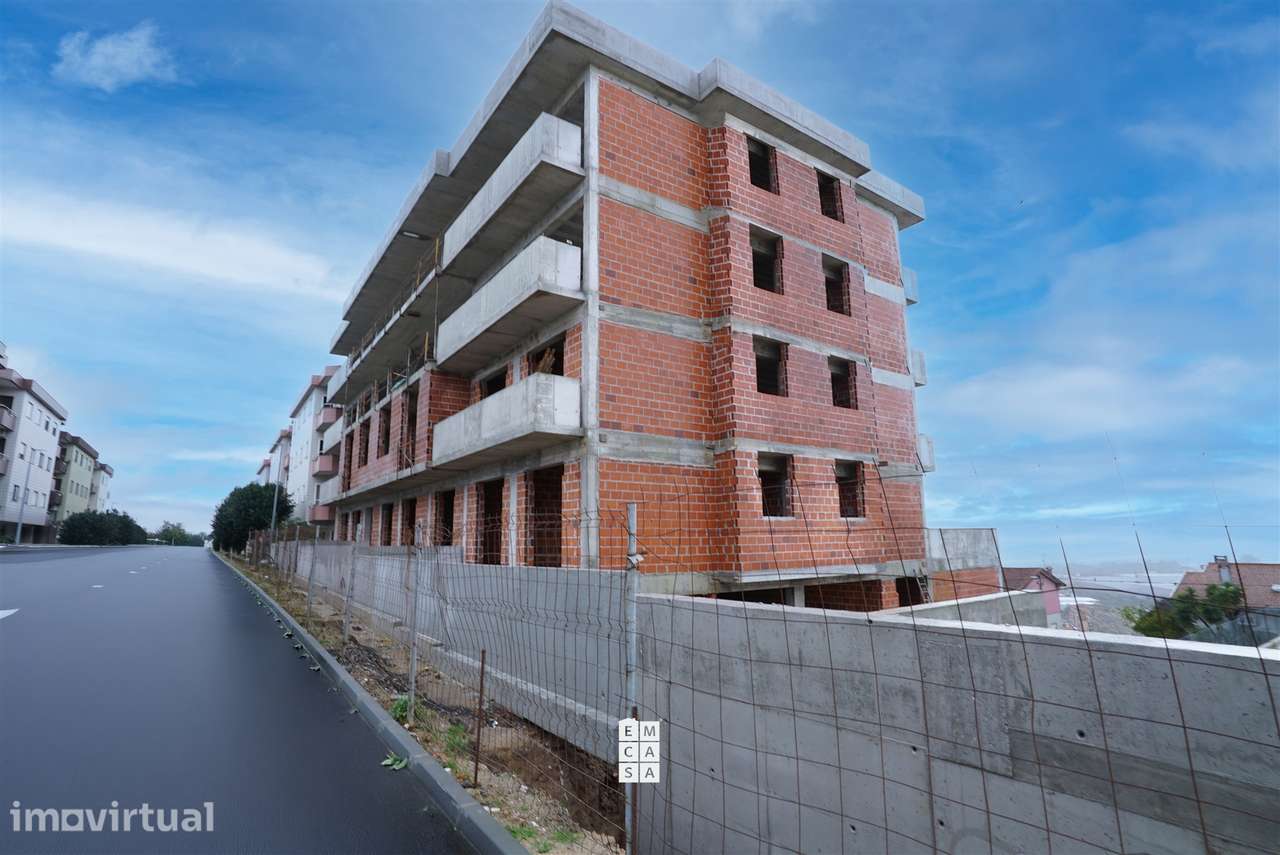 Apartamento T0 Venda em Oliveira de Azeméis, Santiago de Riba-Ul, Ul, - Grande imagem: 4/13