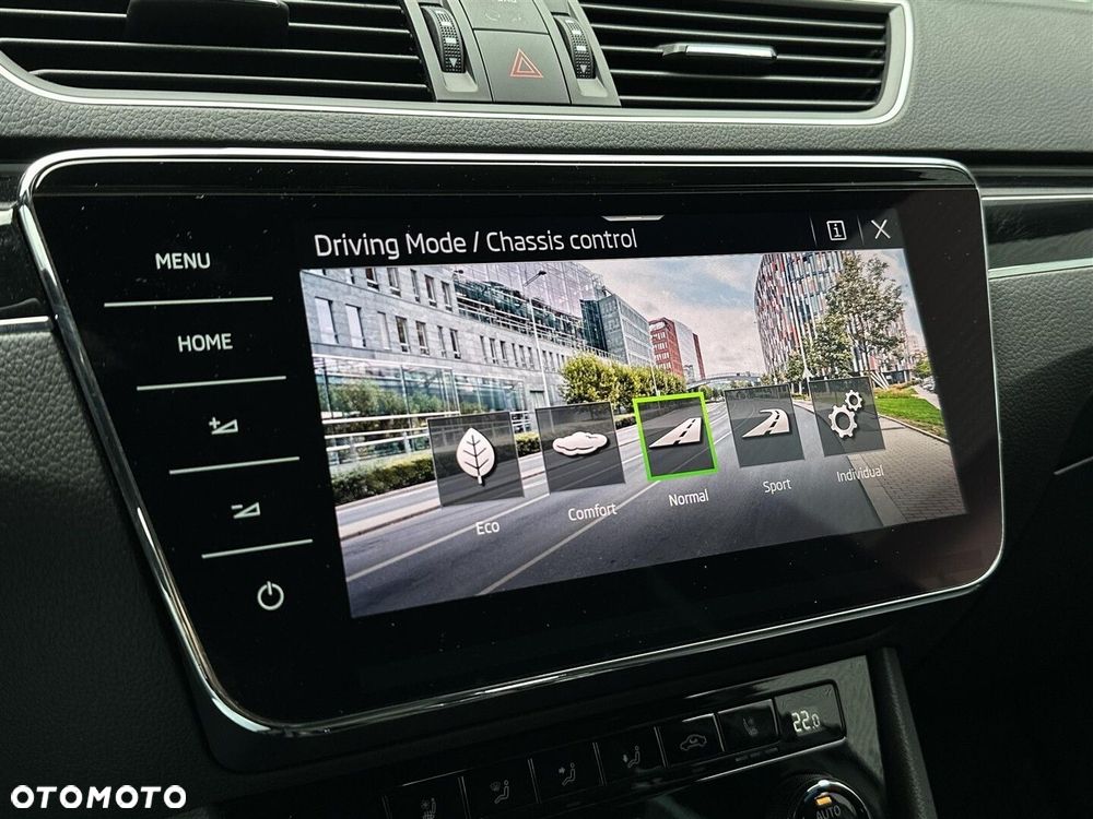 Skoda Superb 2.0 TDI SCR 4x4 L&K DSG - 23