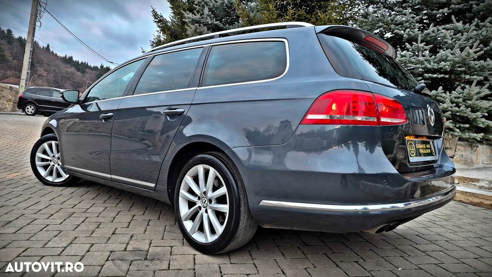 Volkswagen Passat Variant 2.0 Blue TDI DSG SCR Highline - 13