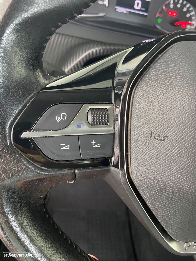 Peugeot 2008 PureTech 100 Active - 15