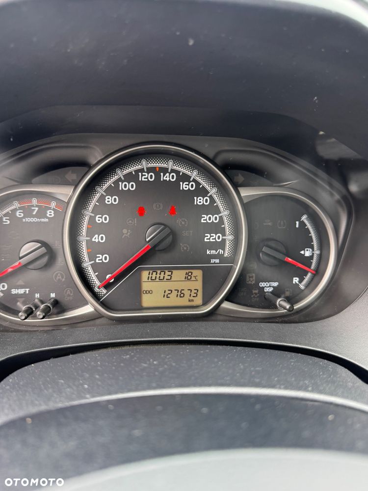 Toyota Yaris 1.33 VVT-i Style - 13