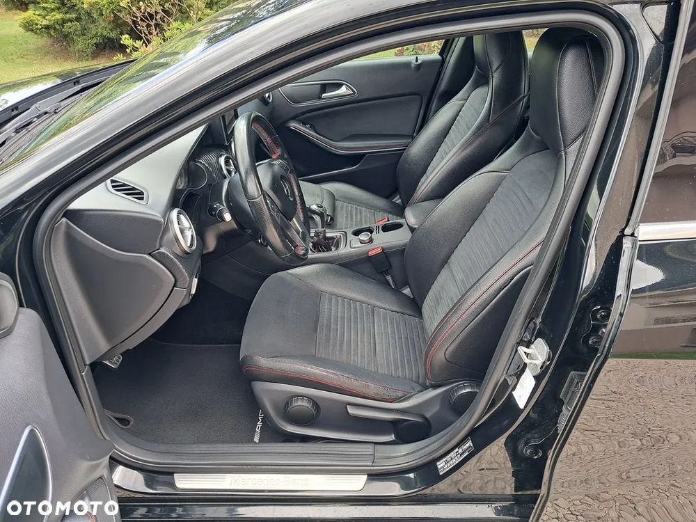 Mercedes-Benz Klasa A 180 (BlueEFFICIENCY) AMG Sport - 13
