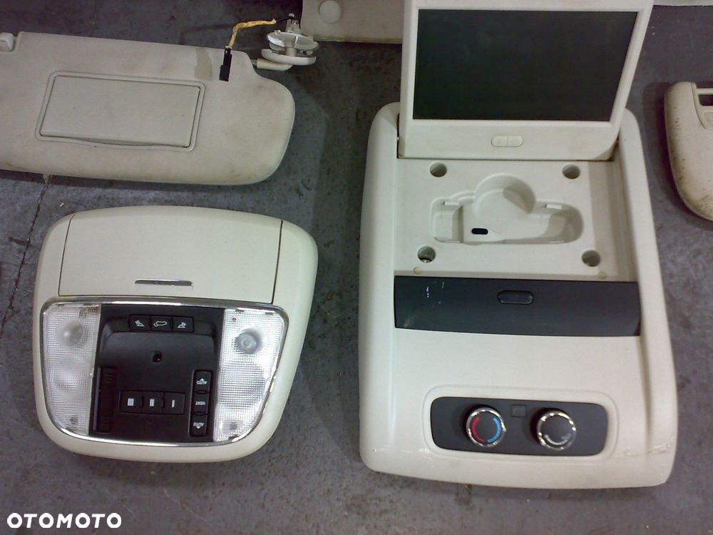 dodge durango 2014 2018 telewizor w sufit podsufitka dvd dachowe tv - 2