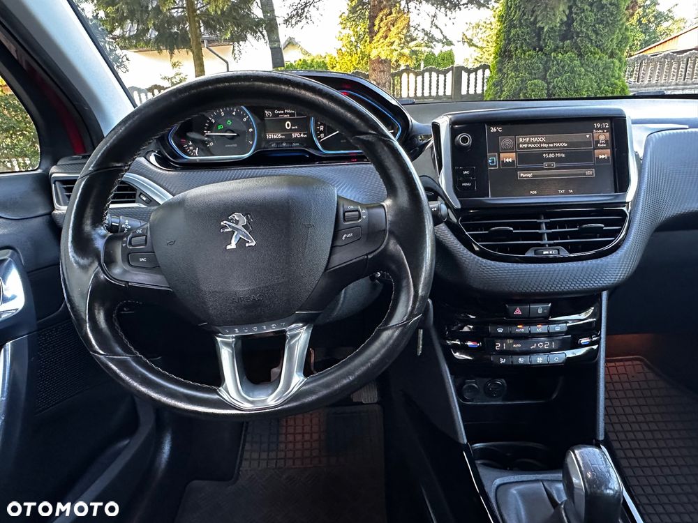 Peugeot 2008 PureTech 82 Allure - 32
