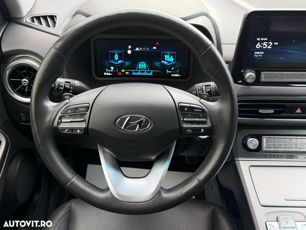 Hyundai KONA BEV 204 CP 64.8 kWh Luxury - 28