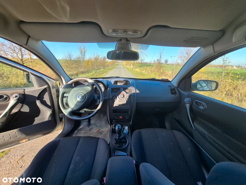 Renault Megane - 5
