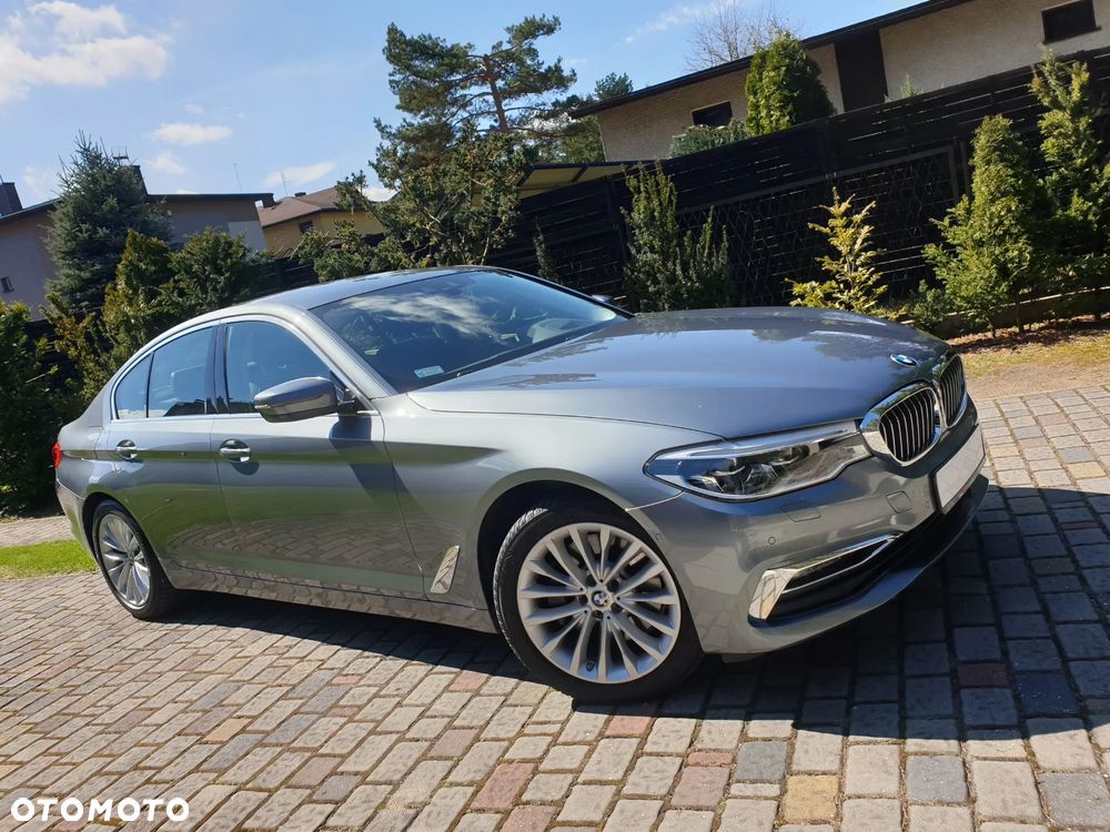 BMW Seria 5 530e iPerformance xDrive Luxury Line - 37