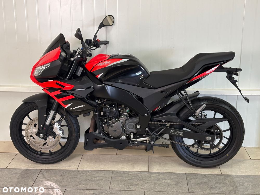Aprilia Tuono - 6