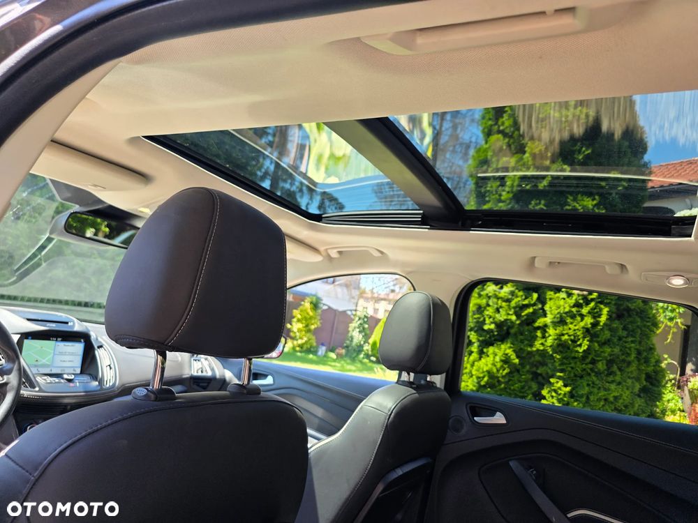 Ford Kuga 2.0 TDCi 4x4 Vignale - 25