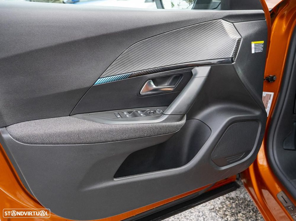 Peugeot e-2008 50 kWh Style - 23