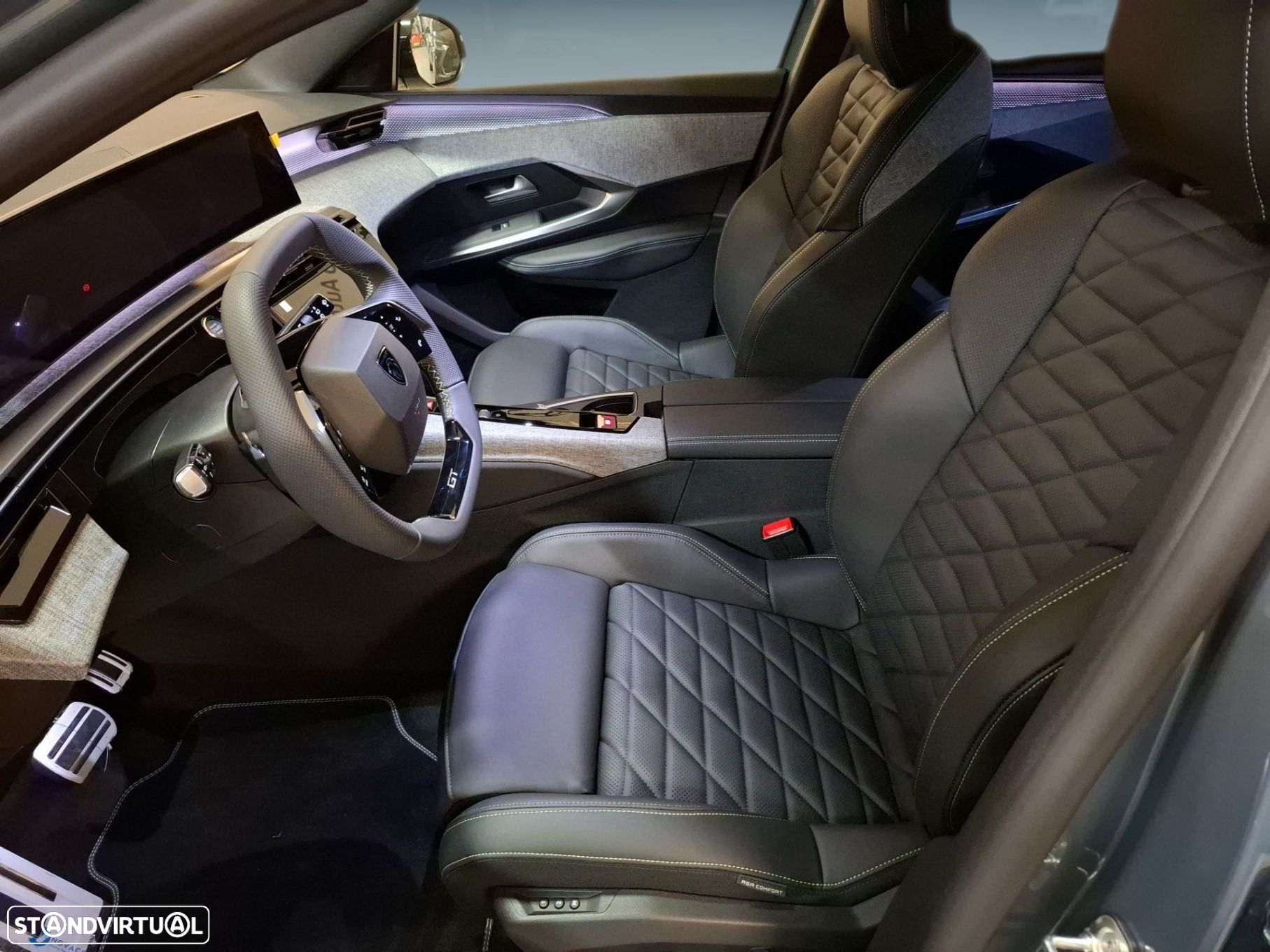 Peugeot E-5008 73 kWh GT - 11
