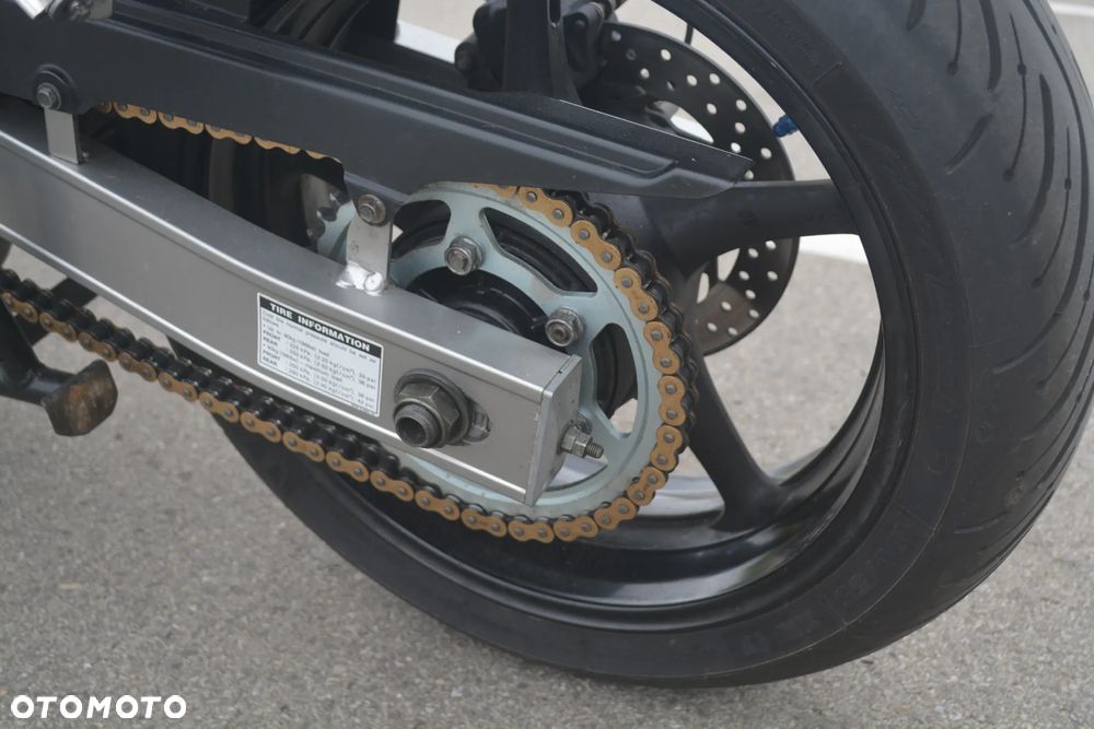 Yamaha FZ6 - 6