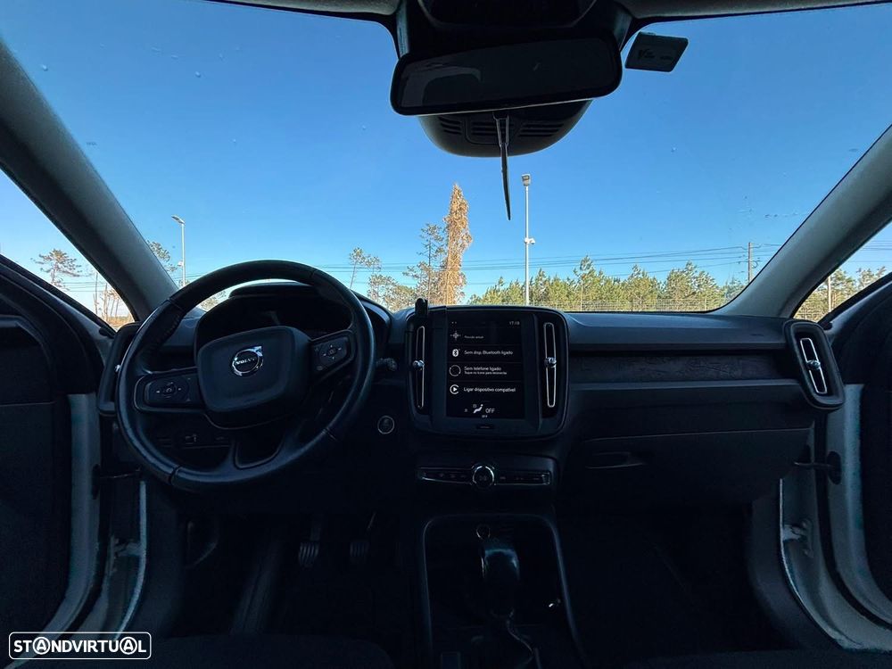 Volvo XC 40 2.0 D3 Momentum Core - 8