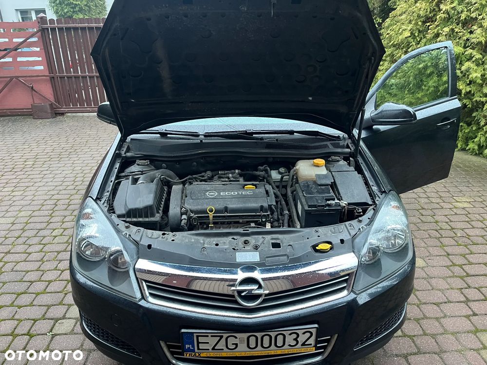 Opel Astra 1.6 Enjoy - 13