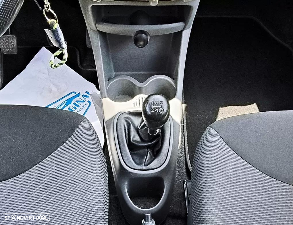 Toyota Aygo 1.0 + AC+VSC - 16