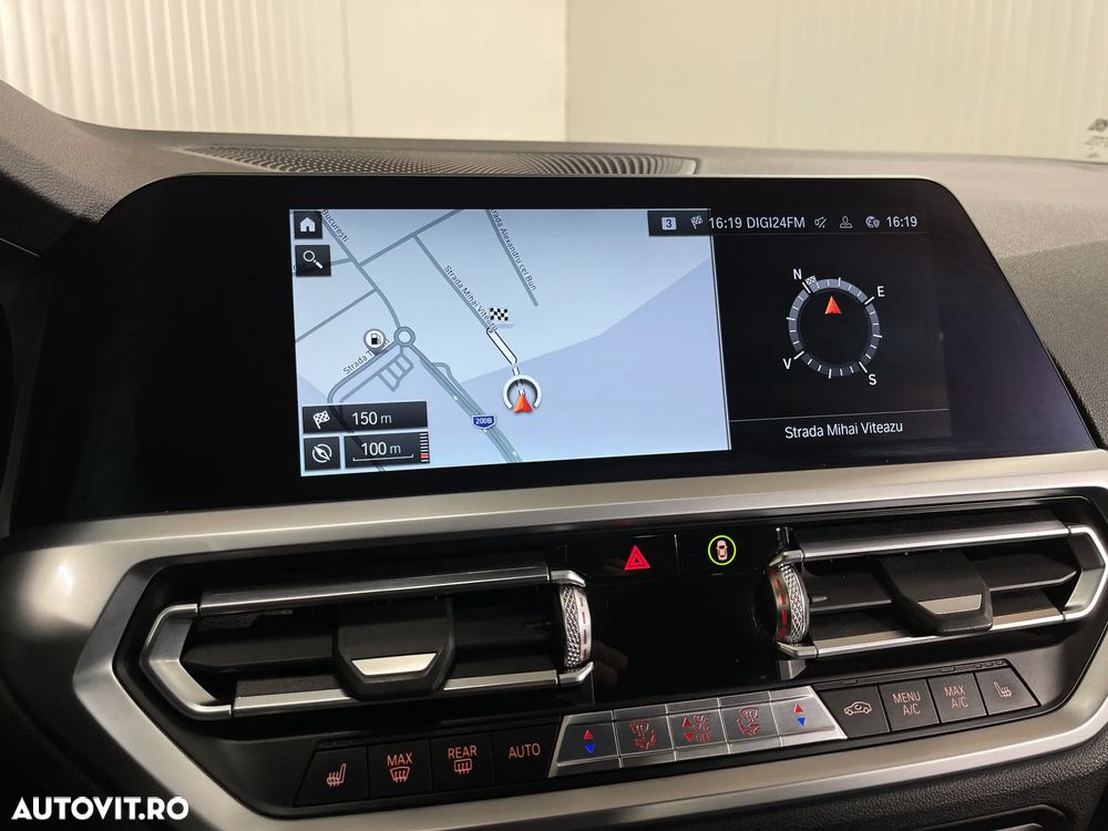 BMW Seria 3 330i AT M Sport - 15