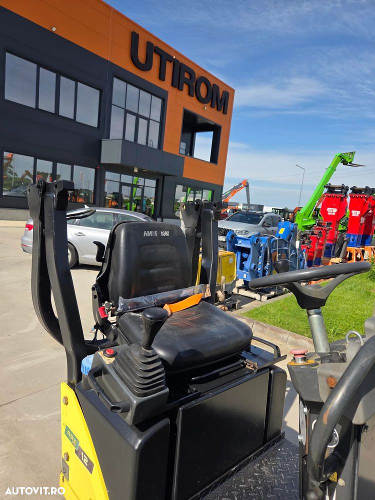 Ammann ARX12,  Latime tambur 0,8m, 1,5 TONE, 2017, 549h, sistem stropire, motor Yanmar 32CP, viteza 8km/h, raza intoarcere 2m, lungime 2m, posibilitate leasing, STARE FOARTE BUNA-PROMOTIE 11900 EUR+Tva - 14