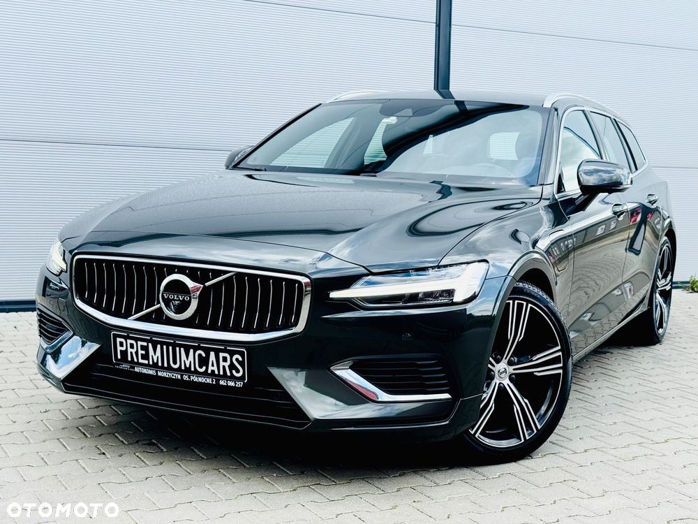 Volvo V60 T6 AWD Recharge Geartronic RDesign - 2
