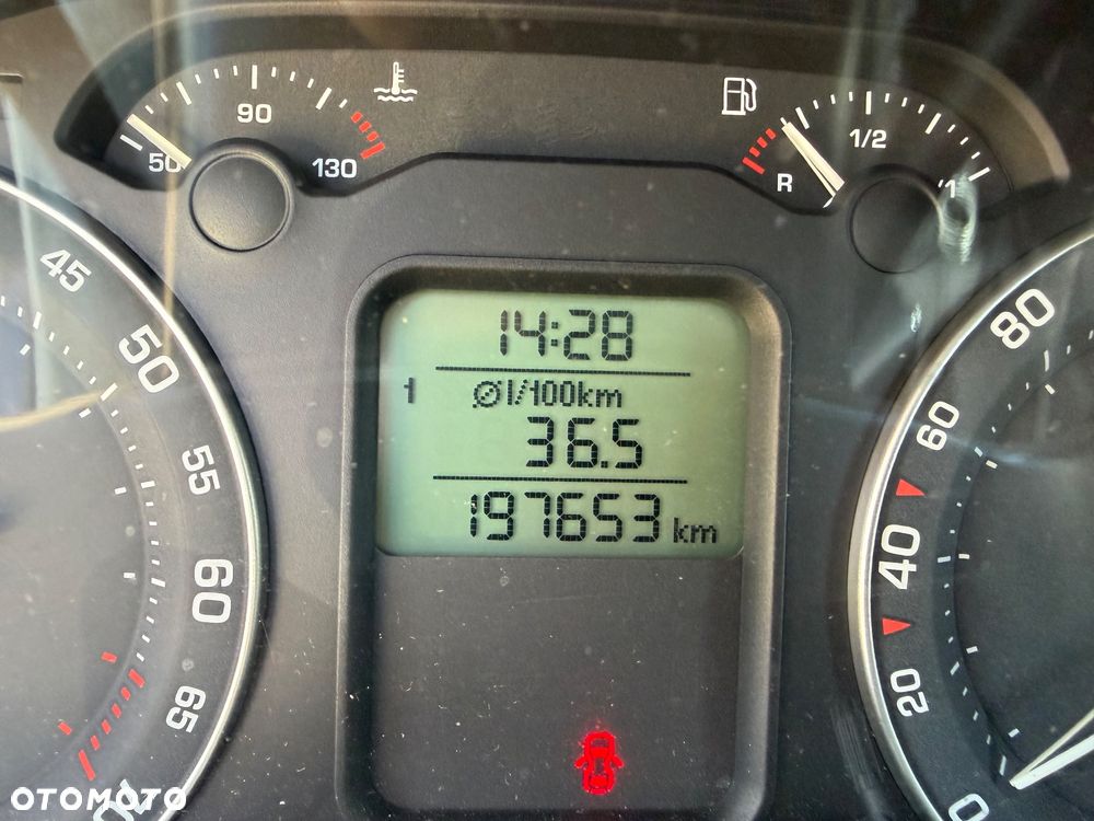 Skoda Octavia 1.8 T FSI Elegance - 11