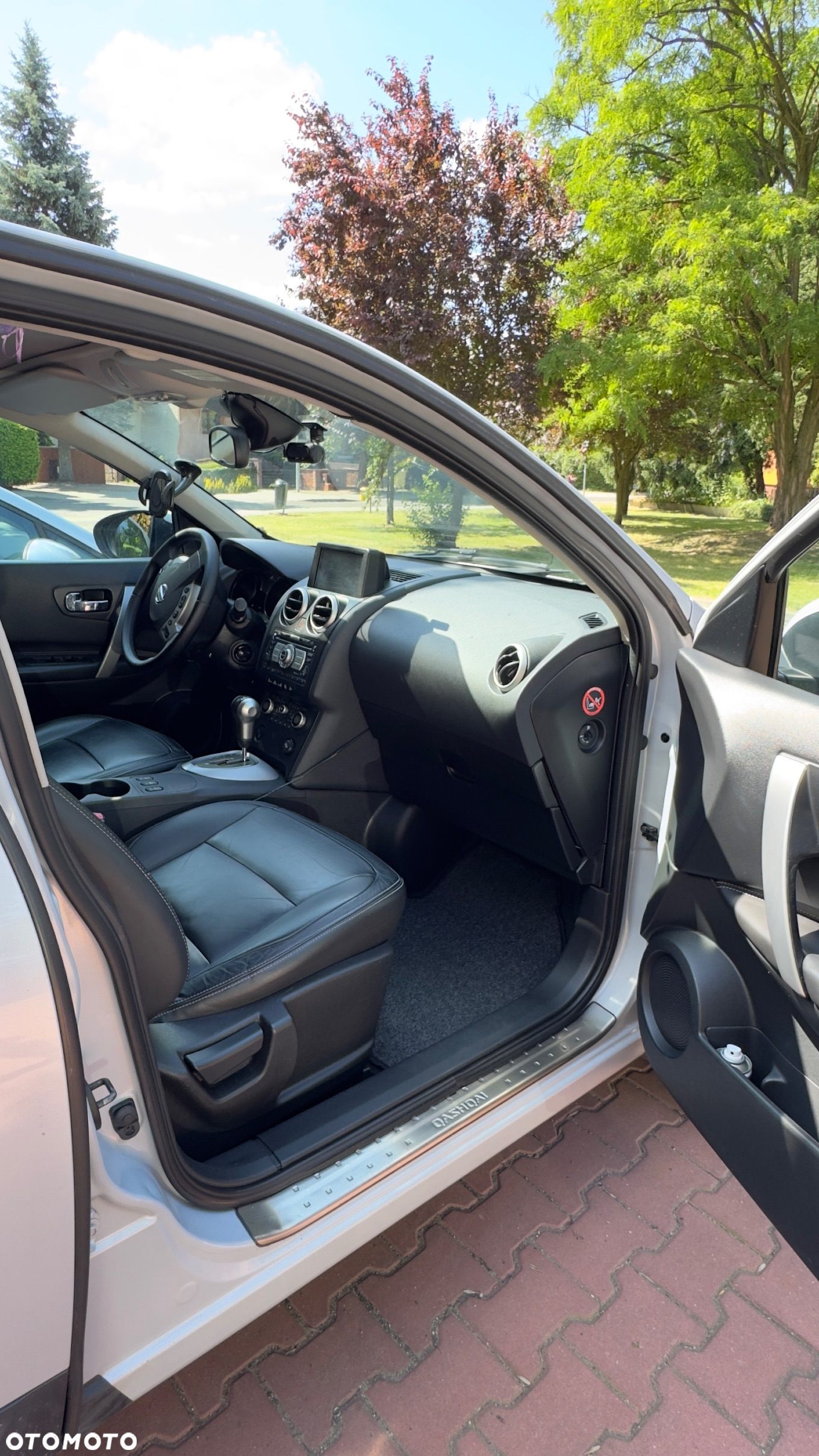 Nissan Qashqai 2.0 CVT tekna - 13