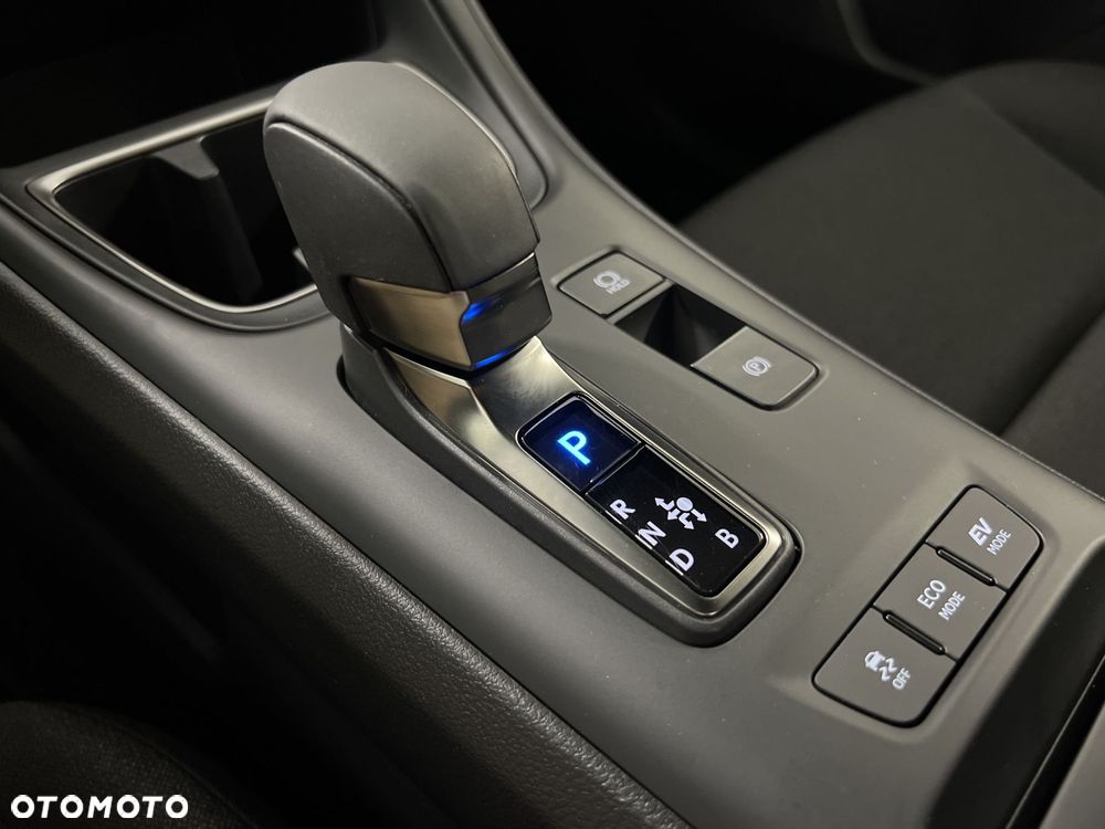 Lexus LBX 1.5 Hybrid - 24