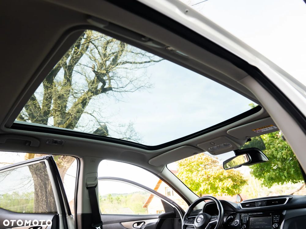 Nissan Qashqai 1.6 DIG-T N-Connecta - 31