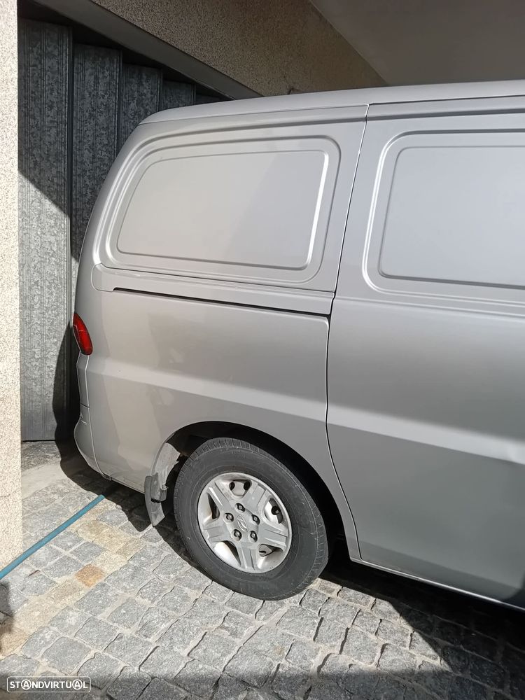 Hyundai H-1 - 7