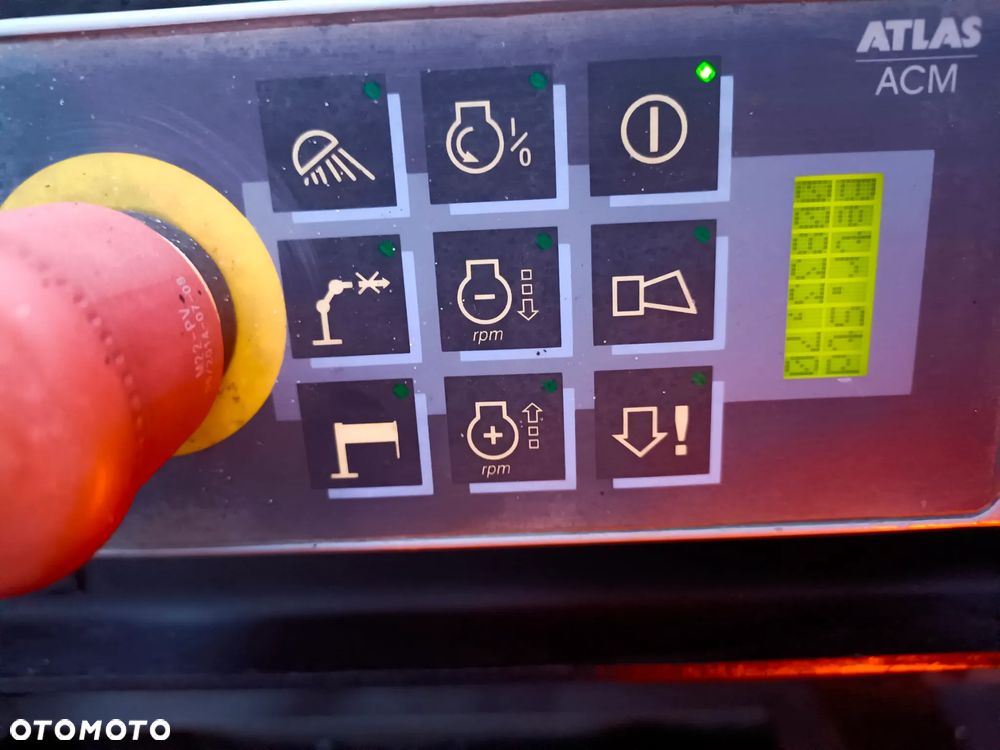 MAN TGS TGL * 4x2* *TGM 15.250 + DŻWIG KRAN HDS ATLAS 96.3E  WYSÓW 10,2m* Kran* Sterowanie Radiowe* ROTATOR* Widły do PALET* + Skrzynia 6.5m* 111000km - JAK NOWY* z NIEMIEC - 37