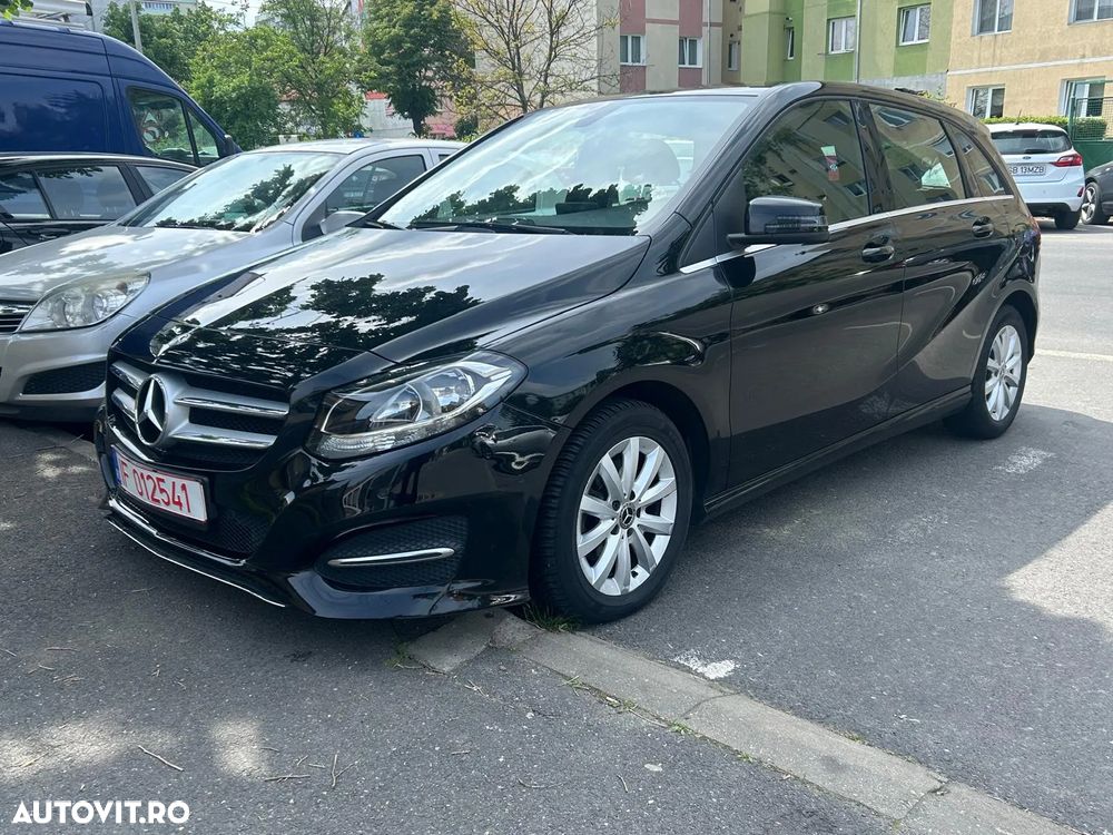 Mercedes-Benz EQB - 3