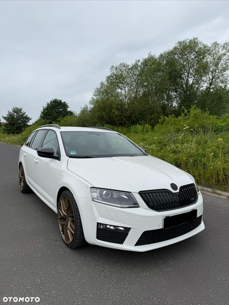 Skoda Octavia 2.0 TDI RS - 2
