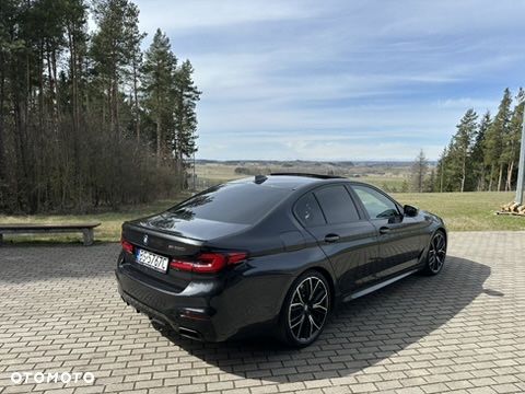 BMW Seria 5 M550i xDrive sport - 18