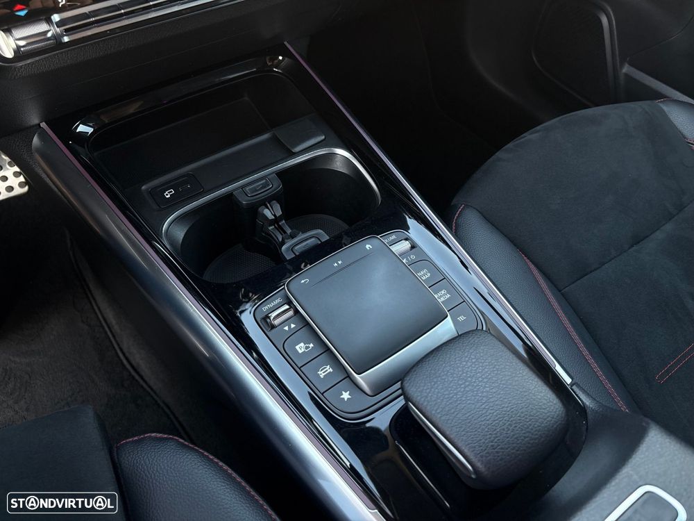 Mercedes-Benz B 250 e AMG Line - 27