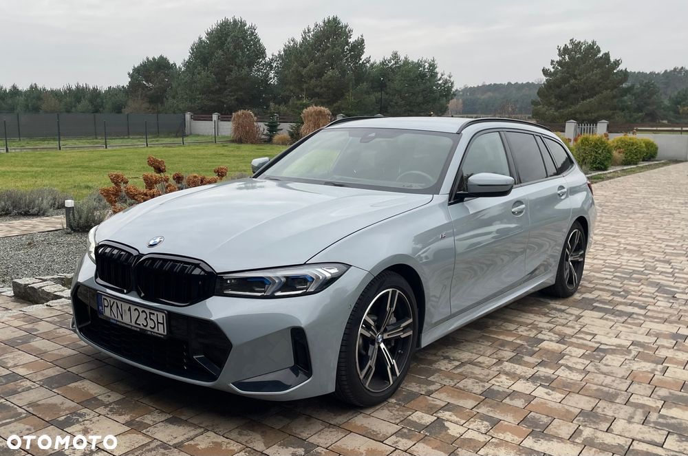 BMW Seria 3 330i M Sport sport - 1