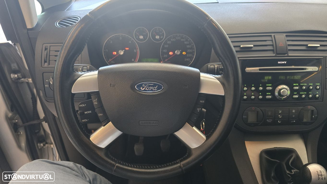 Ford Focus C-Max 1.6 TDCi Ghia - 33