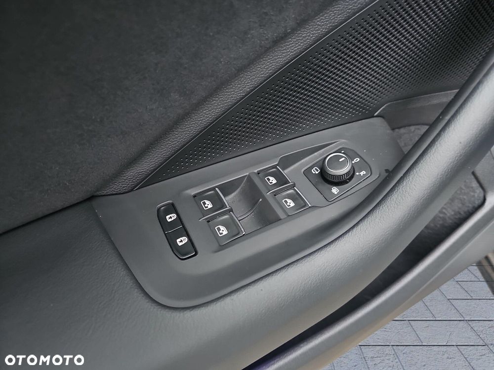 Volkswagen Passat Variant - 23