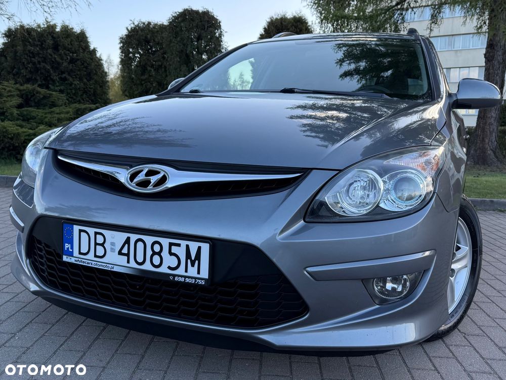 Hyundai i30 i30cw 1.6 Edition Plus - 11
