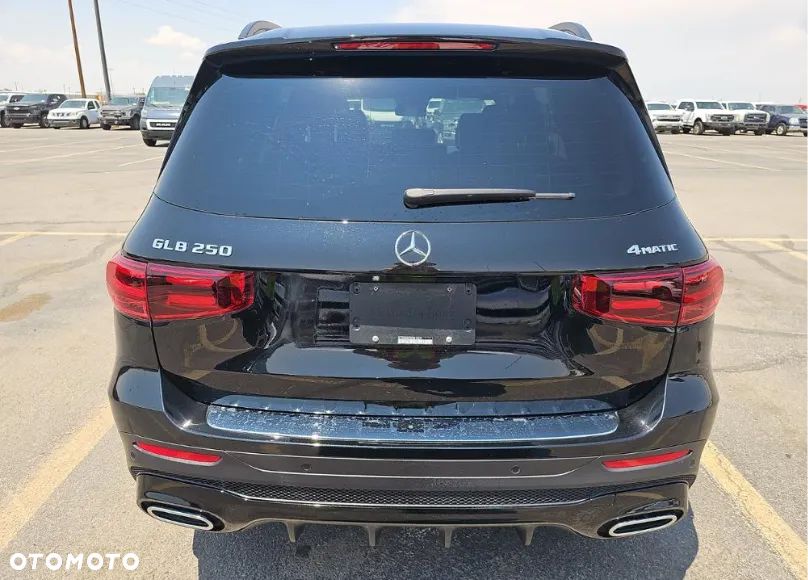 Mercedes-Benz GLB 250 4Matic 8G-DCT Edition AMG Line - 6