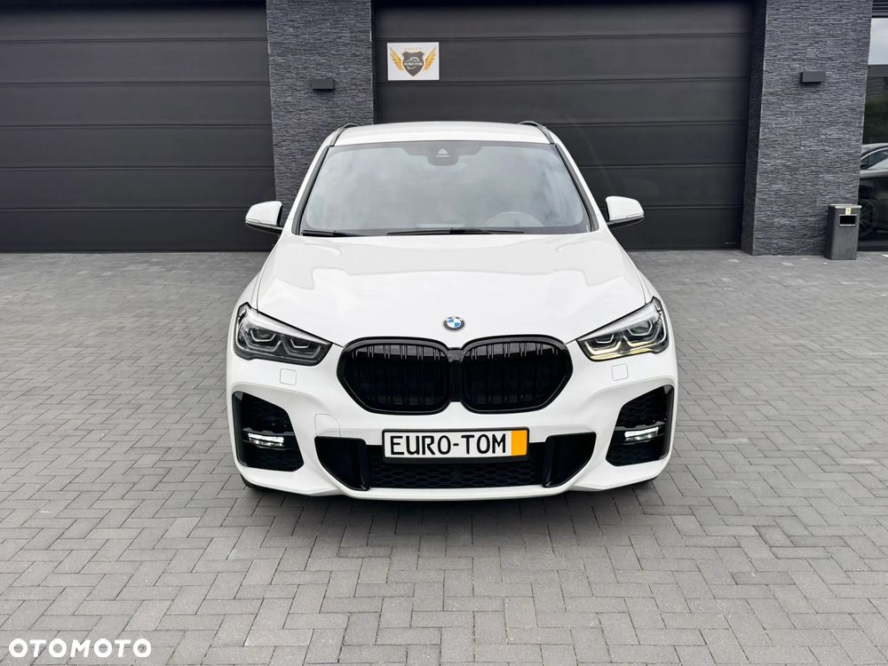BMW X1 sDrive18d M Sportpaket - 11
