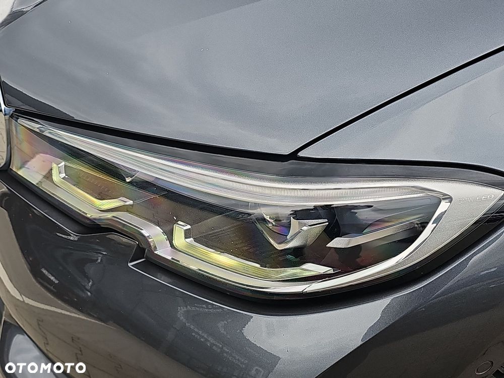 BMW Seria 3 - 30