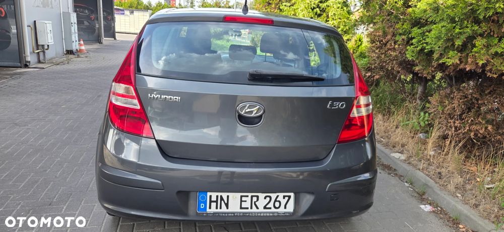 Hyundai i30 1.4 Base EU5 - 15