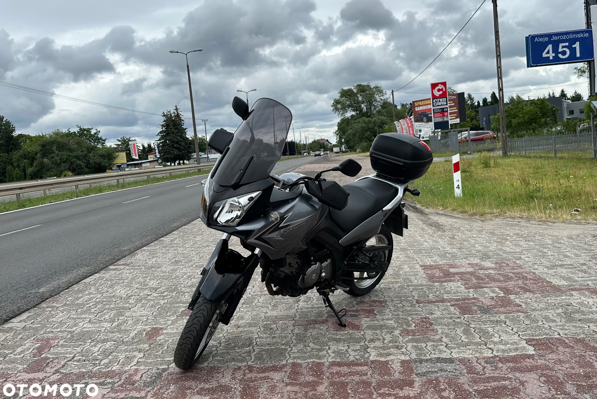 Suzuki DL