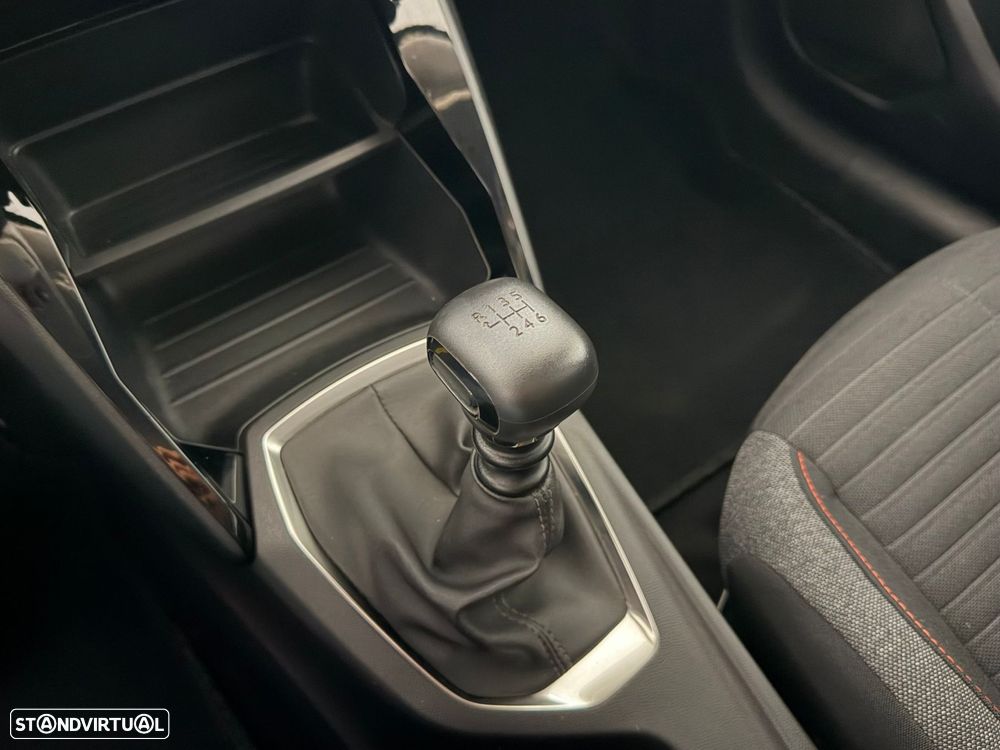 Peugeot 208 1.2 PureTech Active Pack - 23