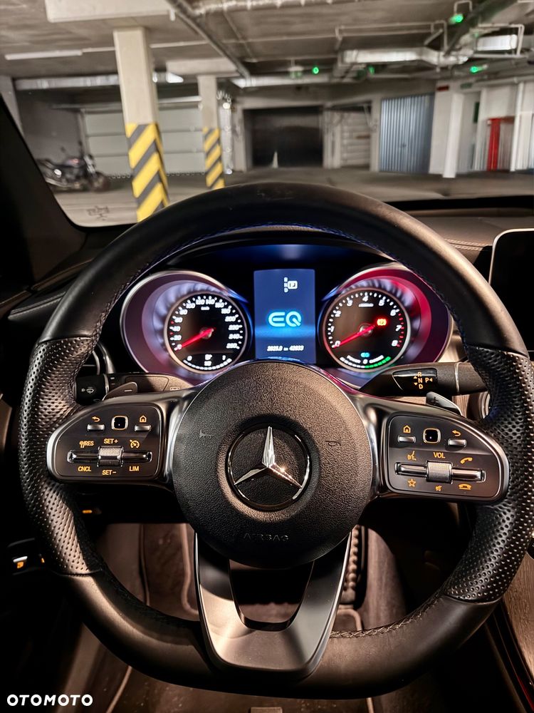 Mercedes-Benz GLC 300 de 4-Matic Business Edition - 9