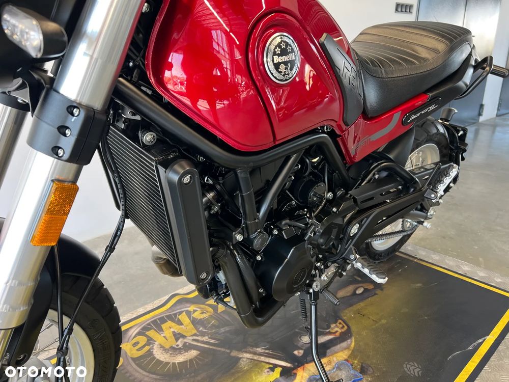 Benelli Leoncino Trail - 11