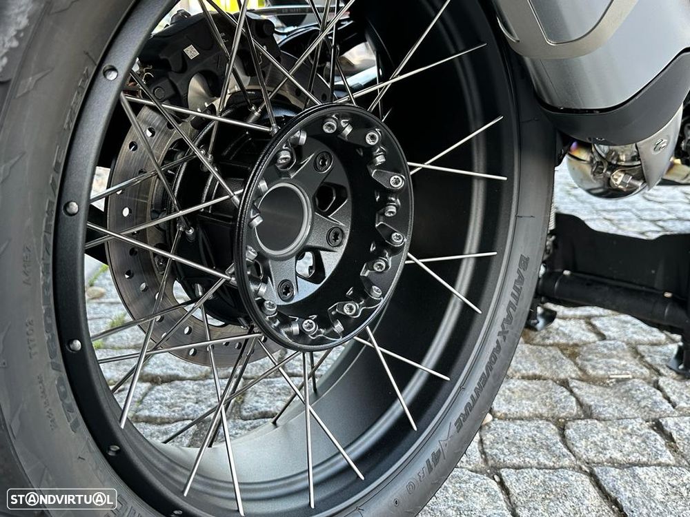 BMW R 1250 GS Adventure Triple Black - 9
